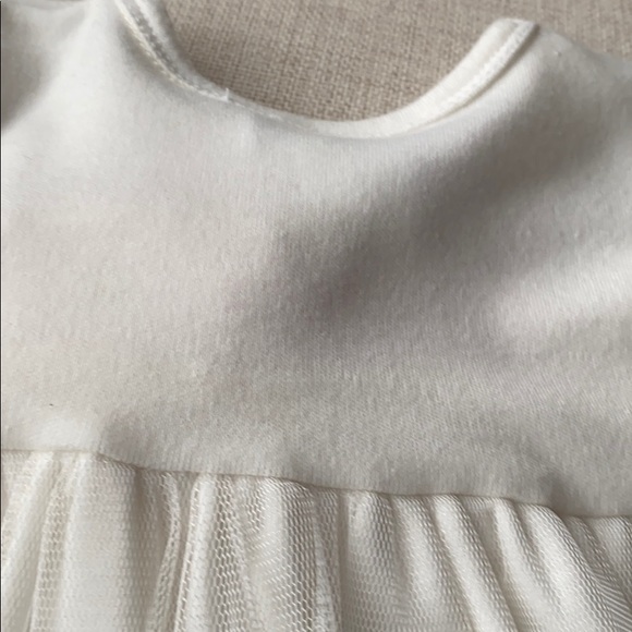 Baby girl lace overlay outfit - Picture 5 of 8